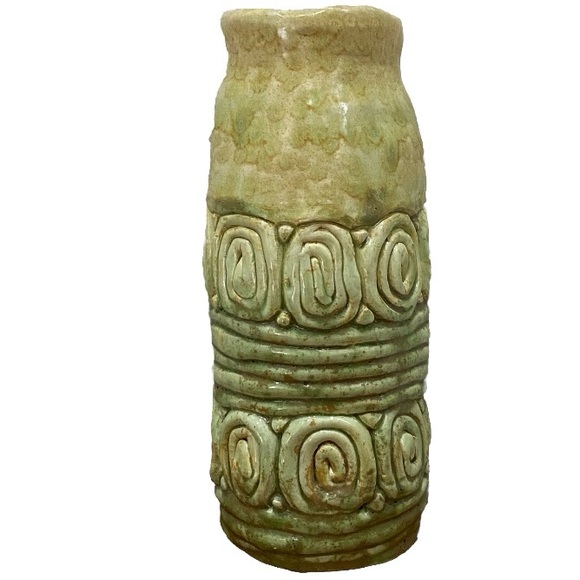 Handmade Mid Century Modern Brutalist Modernist Signed BD Green Swirl Clay Vase